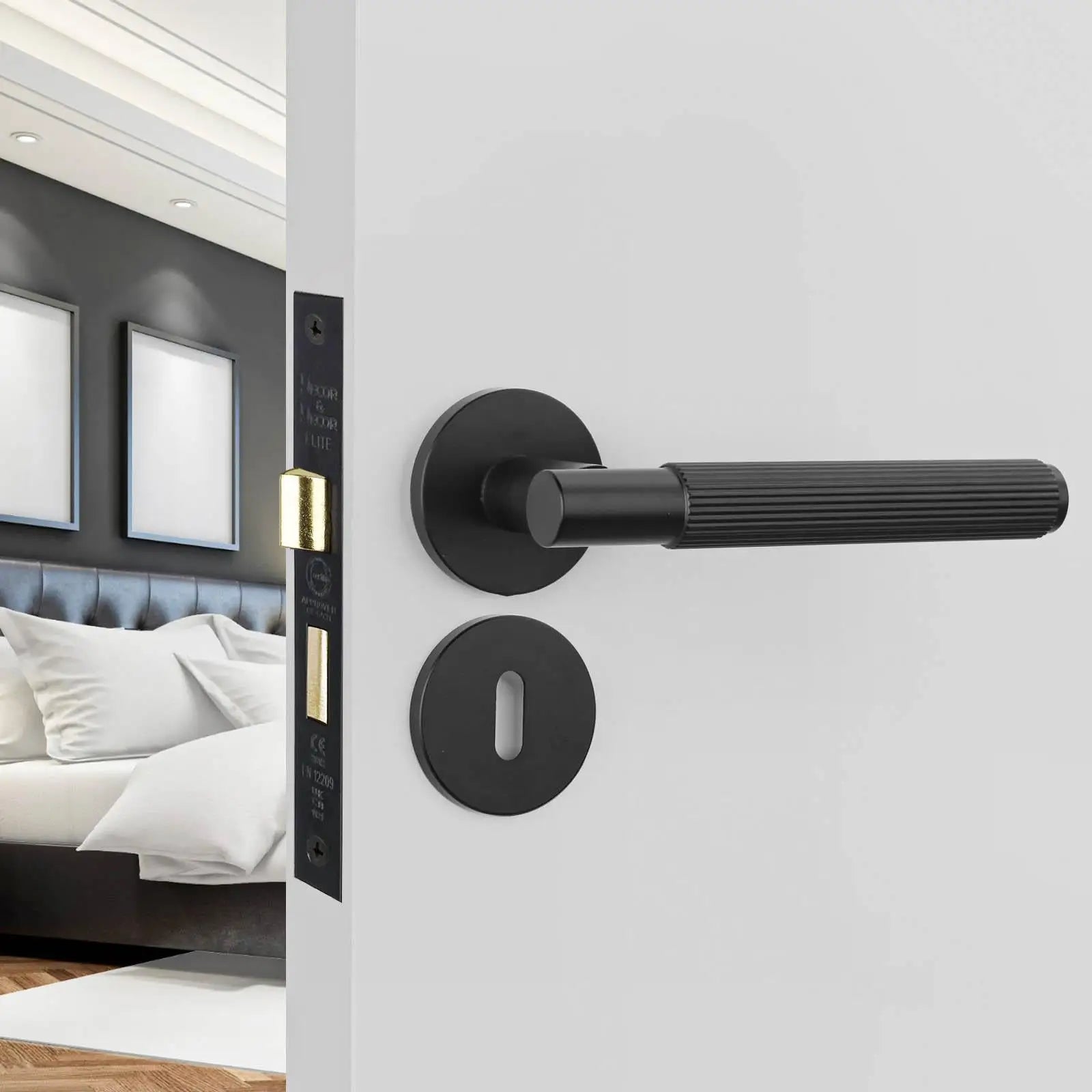 Hera Matt Black Privacy Door Handles - Sash Lock Kit Set