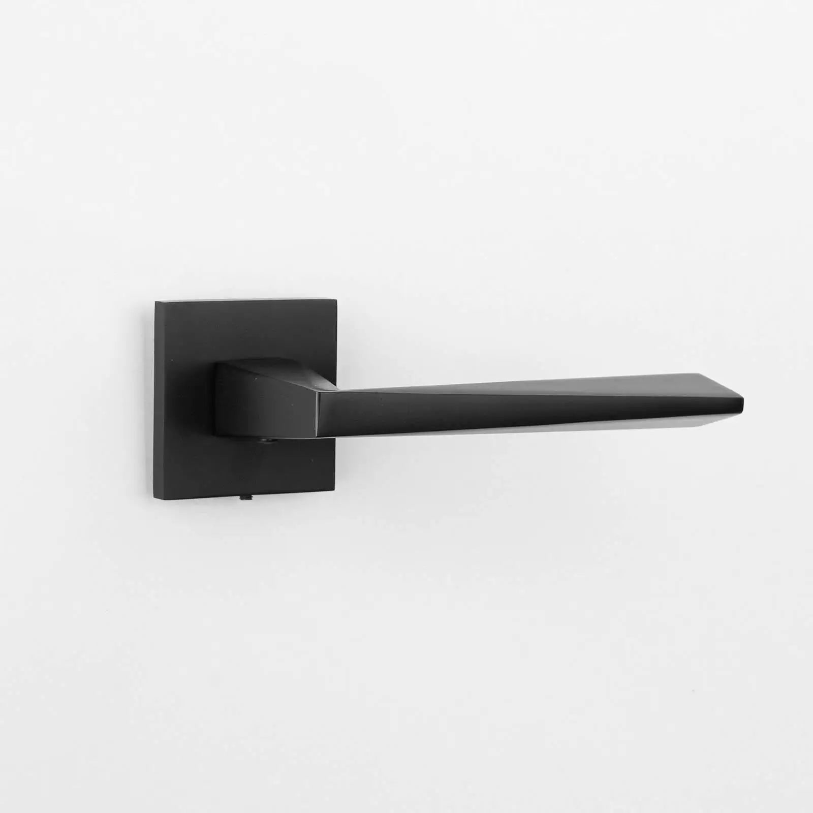 Leda Matt Black Bathroom Door Handles - Bathroom Kit